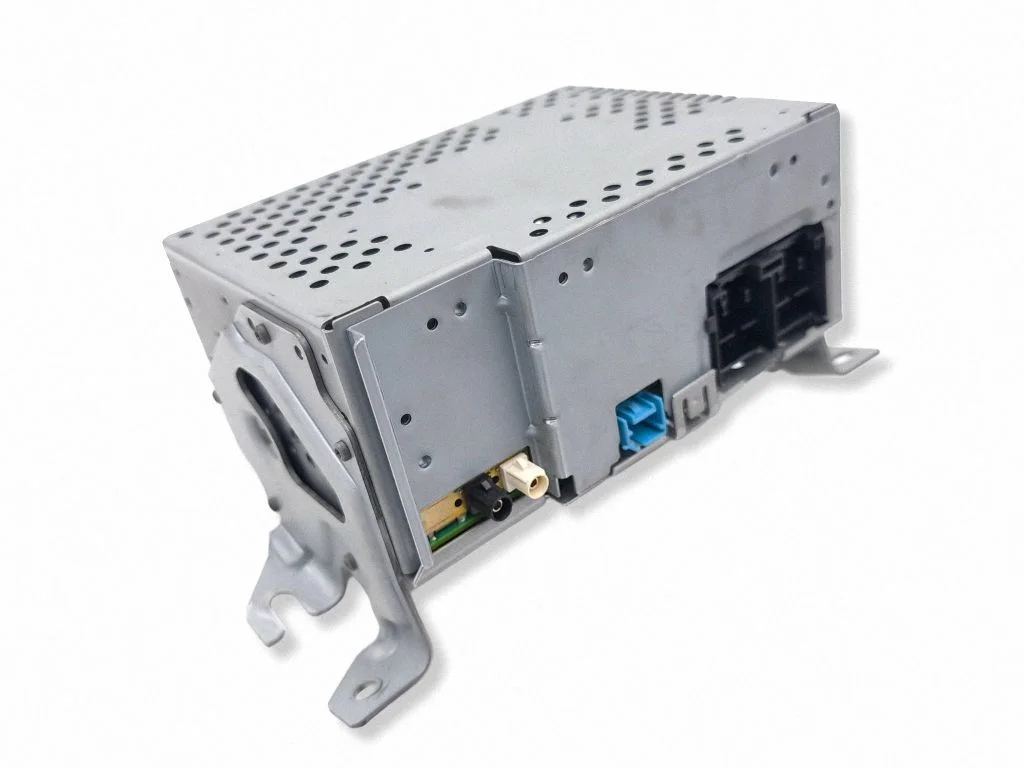 Radio/CD/DVD atskaņotājs/navigācija LJ8T18D890ZHB