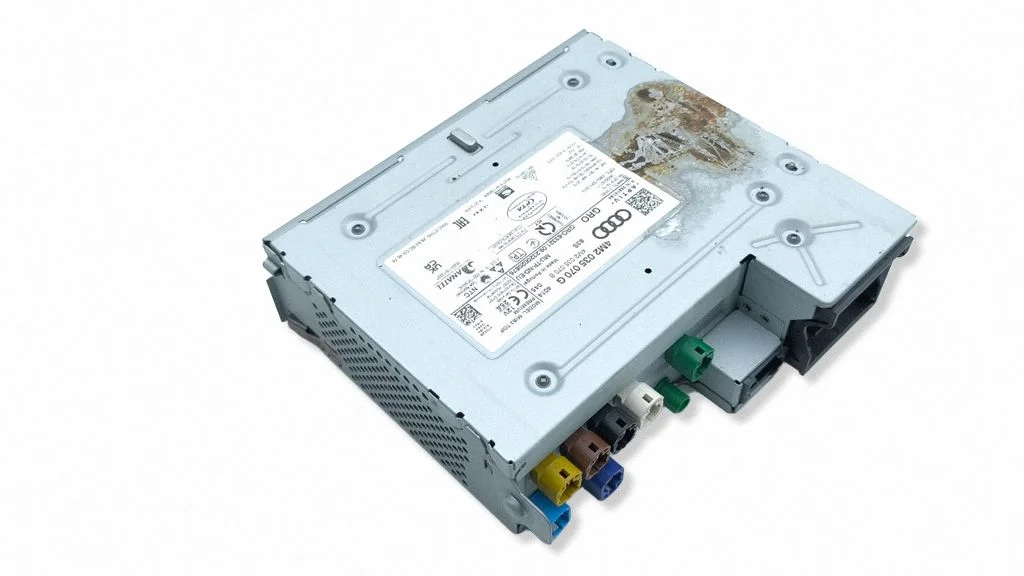 Radio/CD/DVD/GPS head unit 4M2035070B