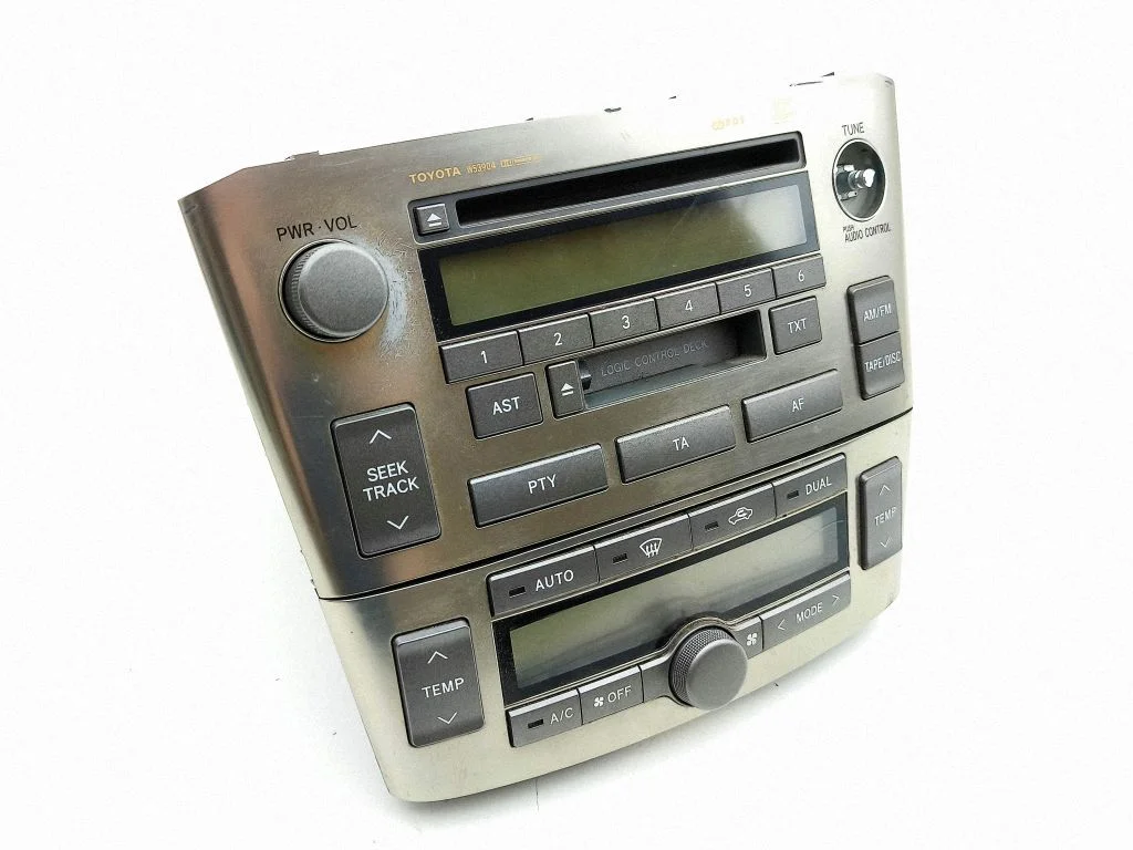 Radio/CD/DVD atskaņotājs/navigācija – Toyota Avensis T250 (2006-2009)
