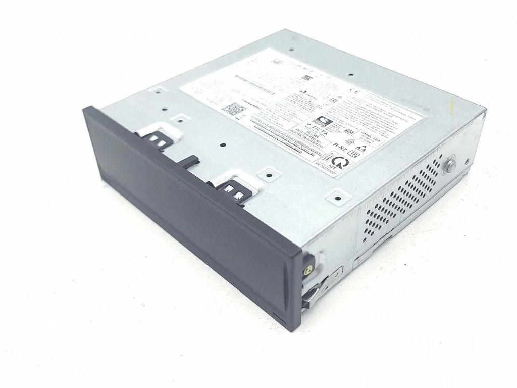 Radio/CD/DVD atskaņotājs/navigācija 5FA035862D