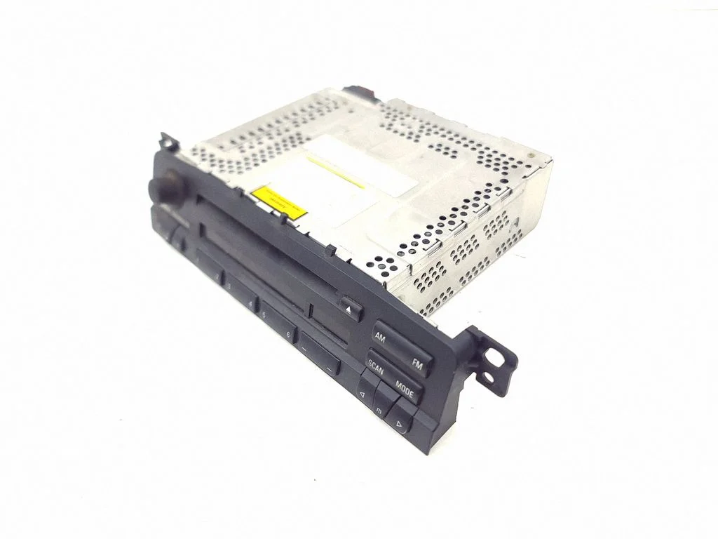 Radio/CD/DVD/GPS head unit 6915711