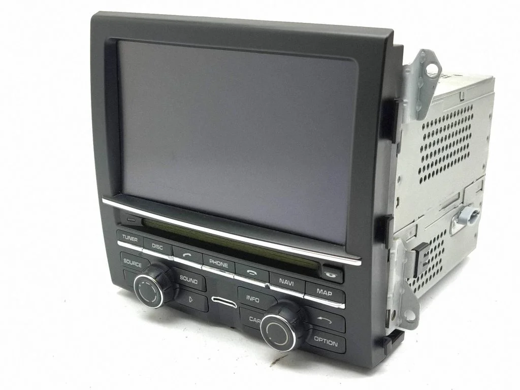 Radio/CD/DVD/GPS head unit – Porsche Cayenne (92A) (2010-2017)
