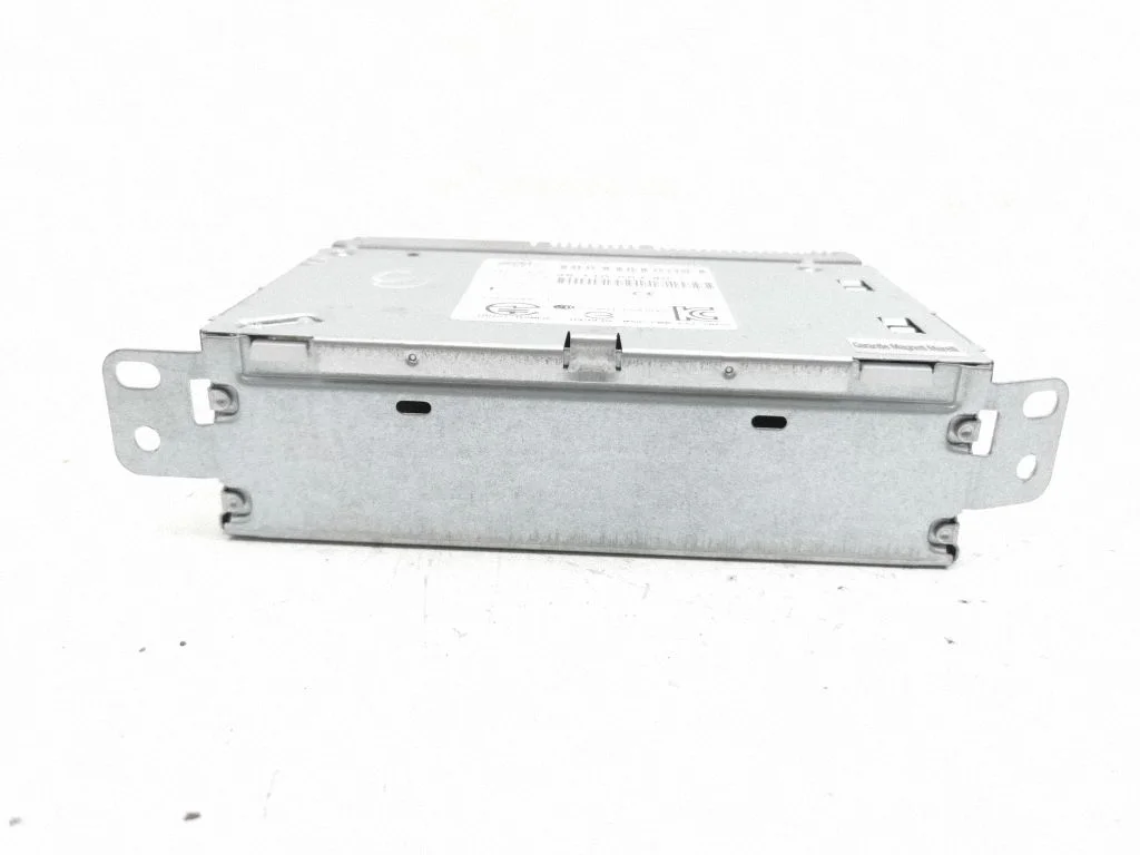 Radio/CD/DVD atskaņotājs/navigācija 9811066480