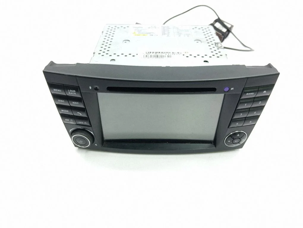 Radio/CD/DVD/GPS head unit 5005869116039
