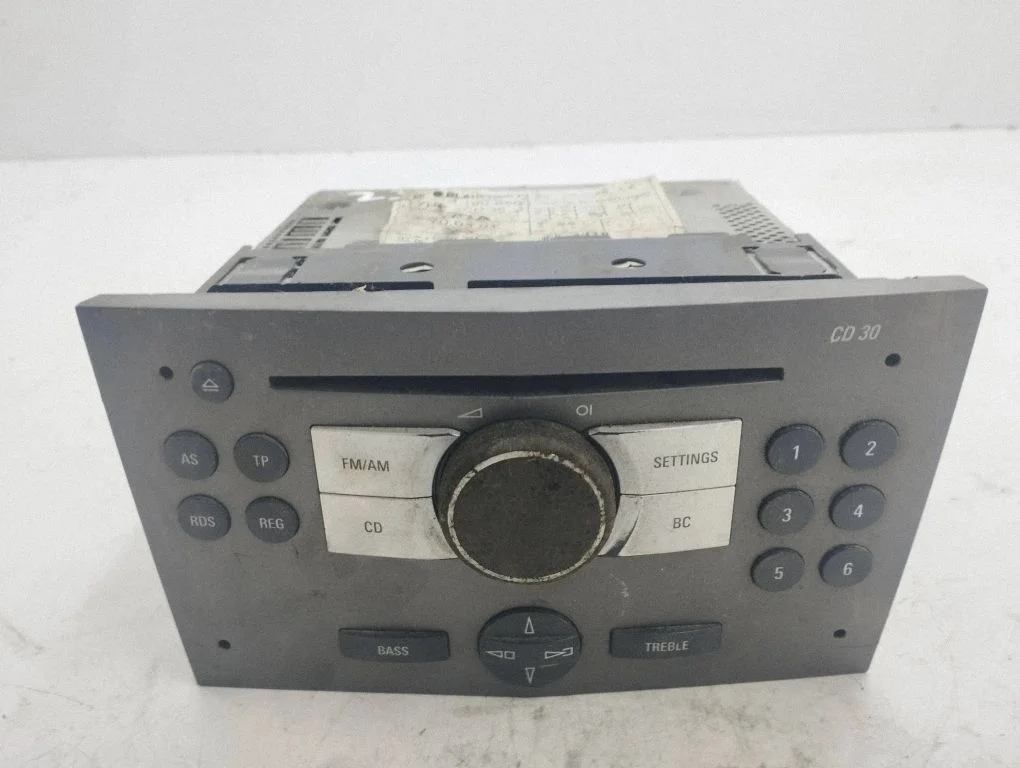 Radio, odtwarzacz CD/DVD, nawigacja – Opel Astra H (2004-2012)