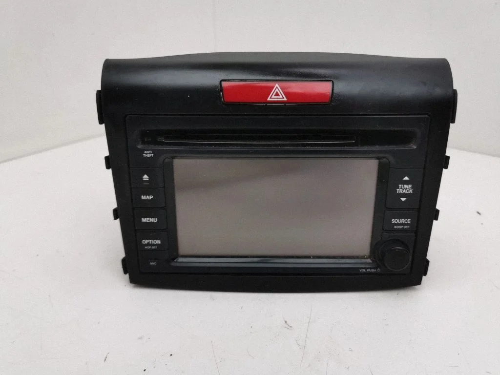 Radio, odtwarzacz CD/DVD, nawigacja 08A402S64000