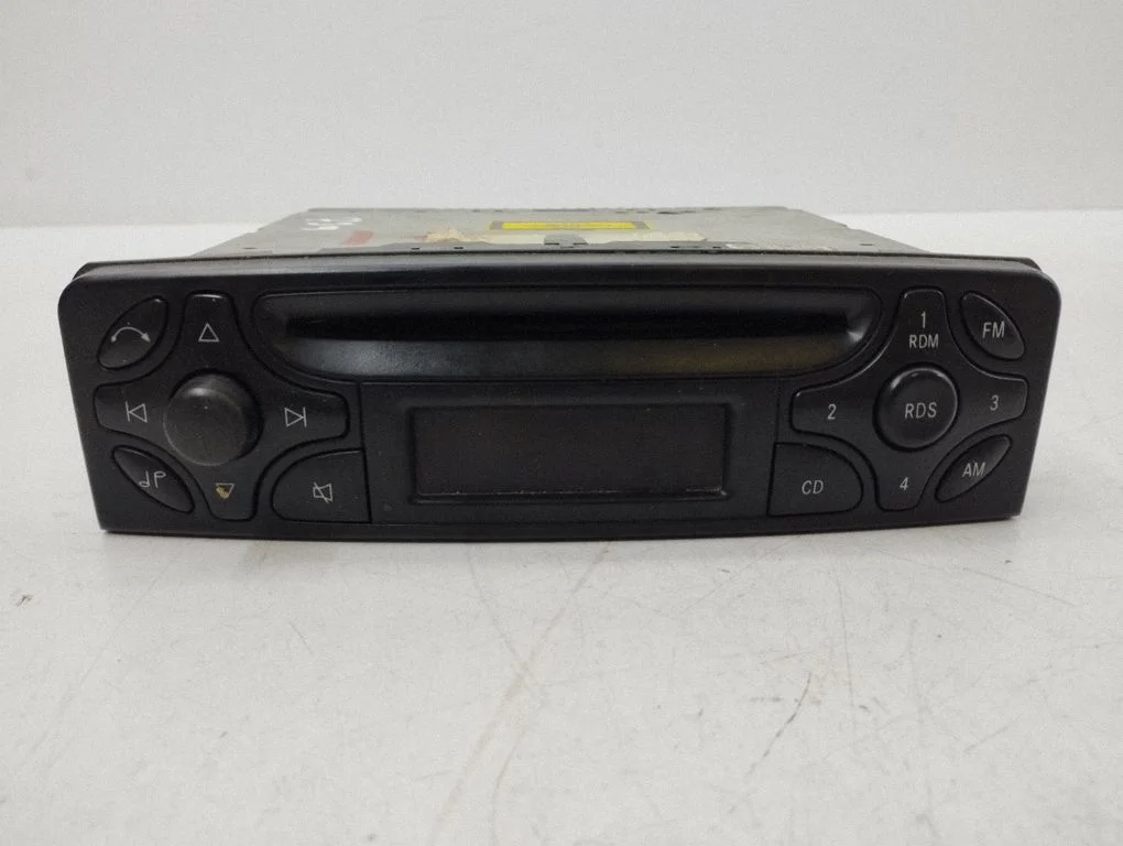 Radio/CD/DVD/GPS head unit A2038201786