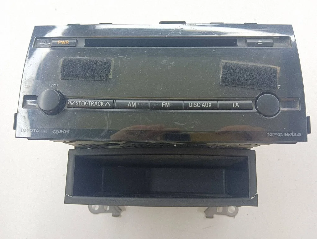 Radio/CD/DVD/GPS head unit 8612047220