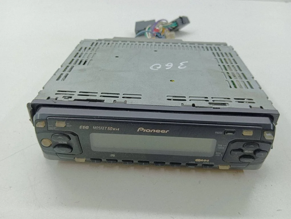 Radio/CD/DVD/GPS head unit DEHP2500RB