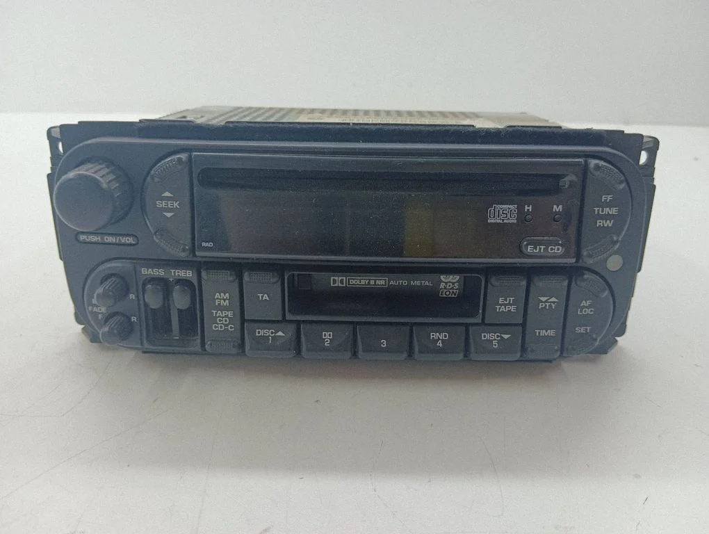 Radio/CD/DVD atskaņotājs/navigācija P56038585A0