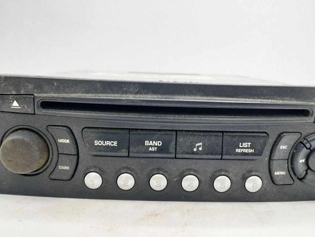 Raadio / CD/DVD-mängija / navigatsioon 9666959577