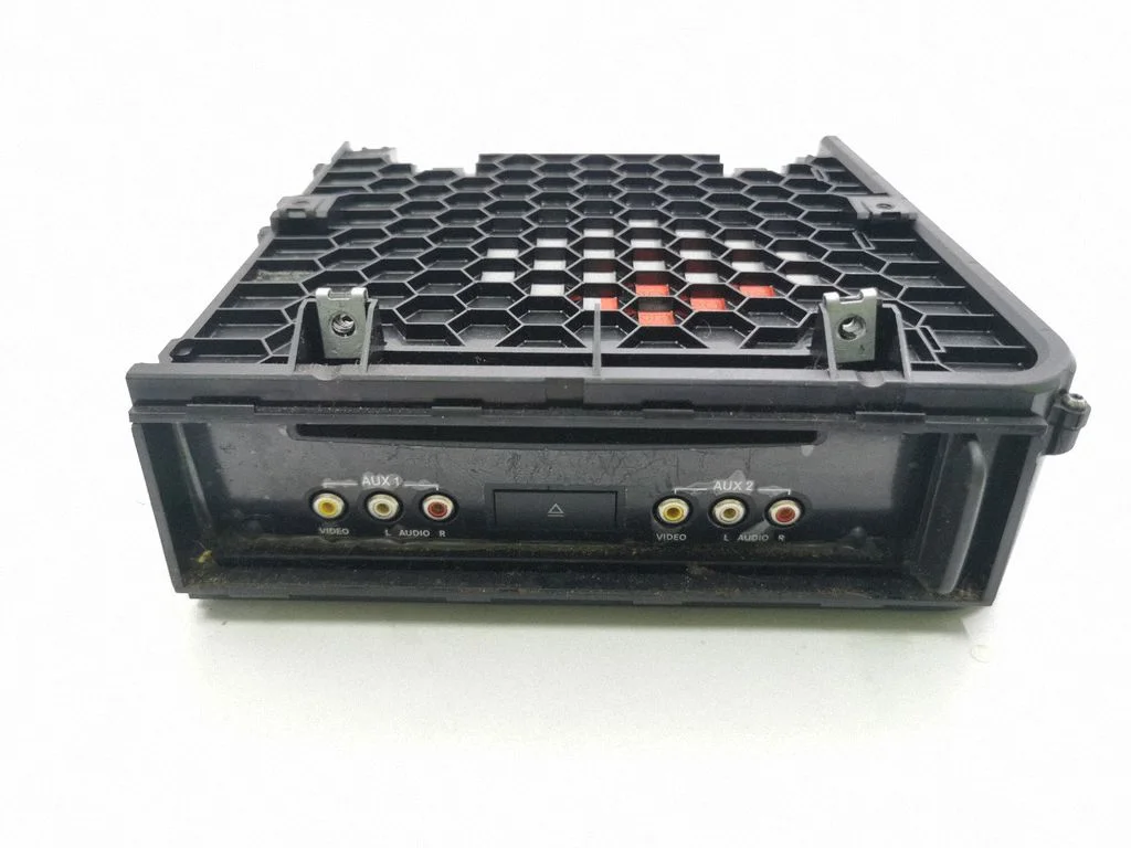Radio/CD/DVD/GPS head unit A1646800614