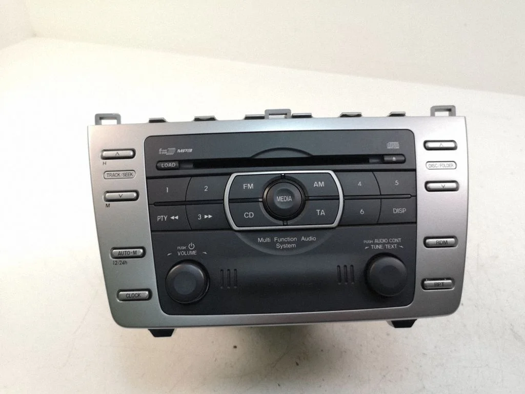 Radio/CD/DVD/GPS head unit 1628090