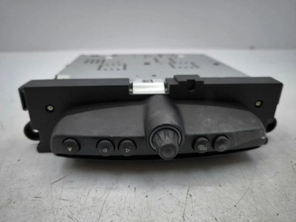 Raadio / CD/DVD-mängija / navigatsioon – Mini Cooper Countryman R60 (2011-2016)