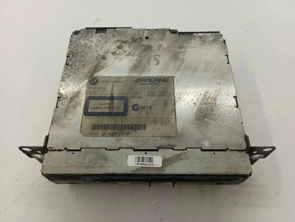 Radio/CD/DVD atskaņotājs/navigācija 9272002