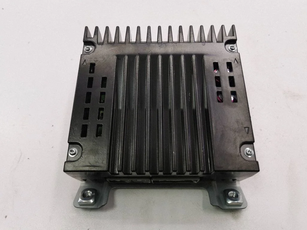 Sound amplifier 39186T1GE011M1