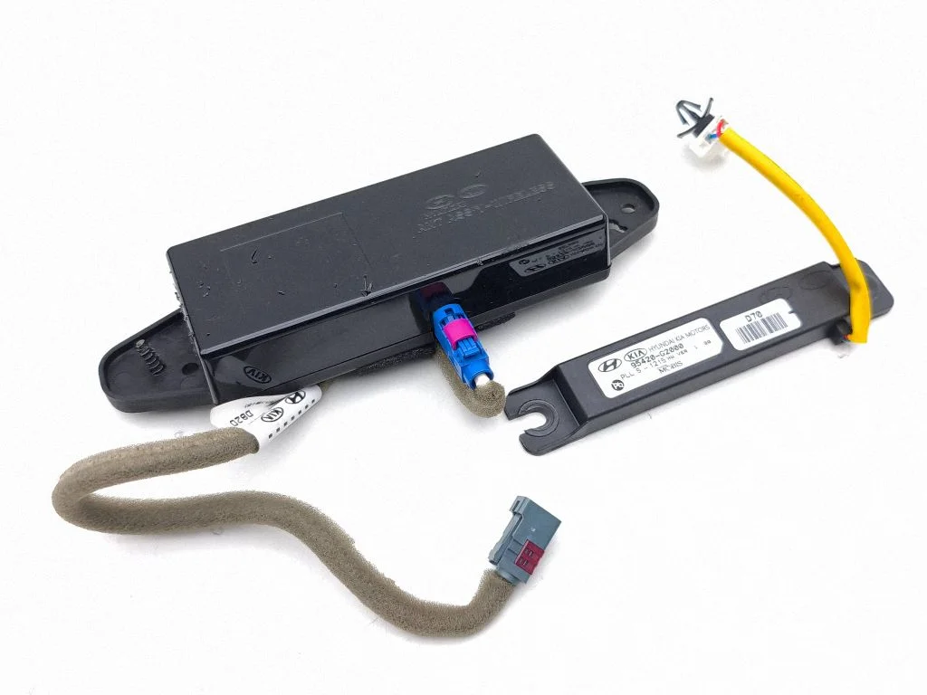 Aerial antenna amplifier – KIA Niro (2016-2022)
