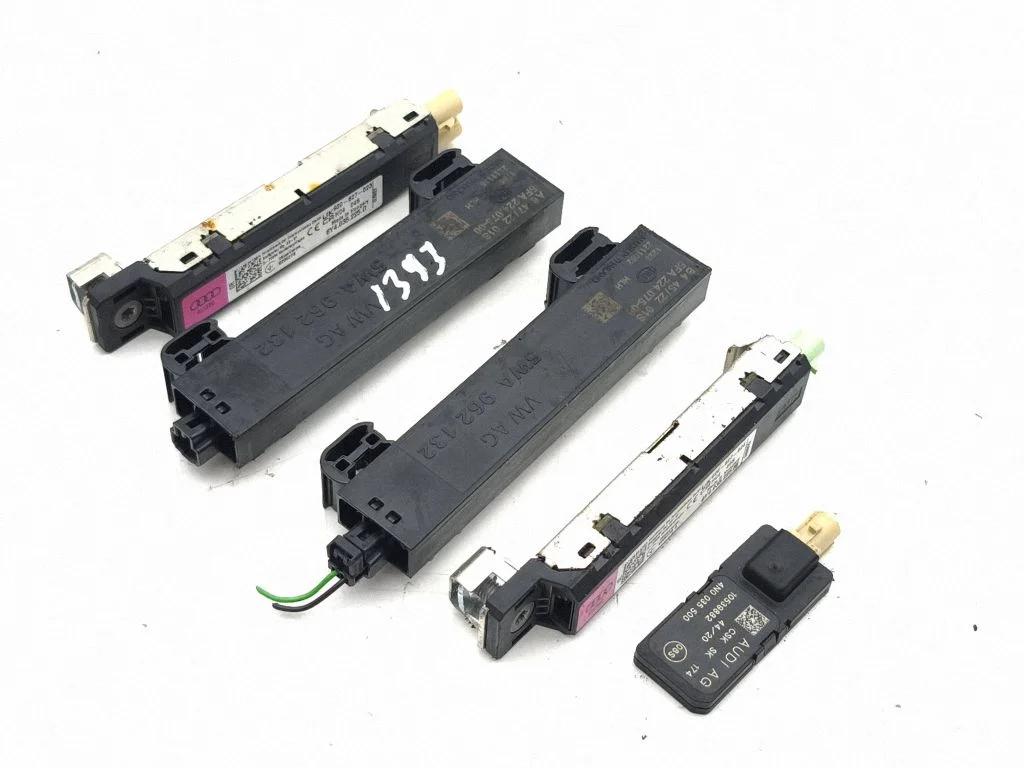 Antenas pastiprinātājs 5WA962132