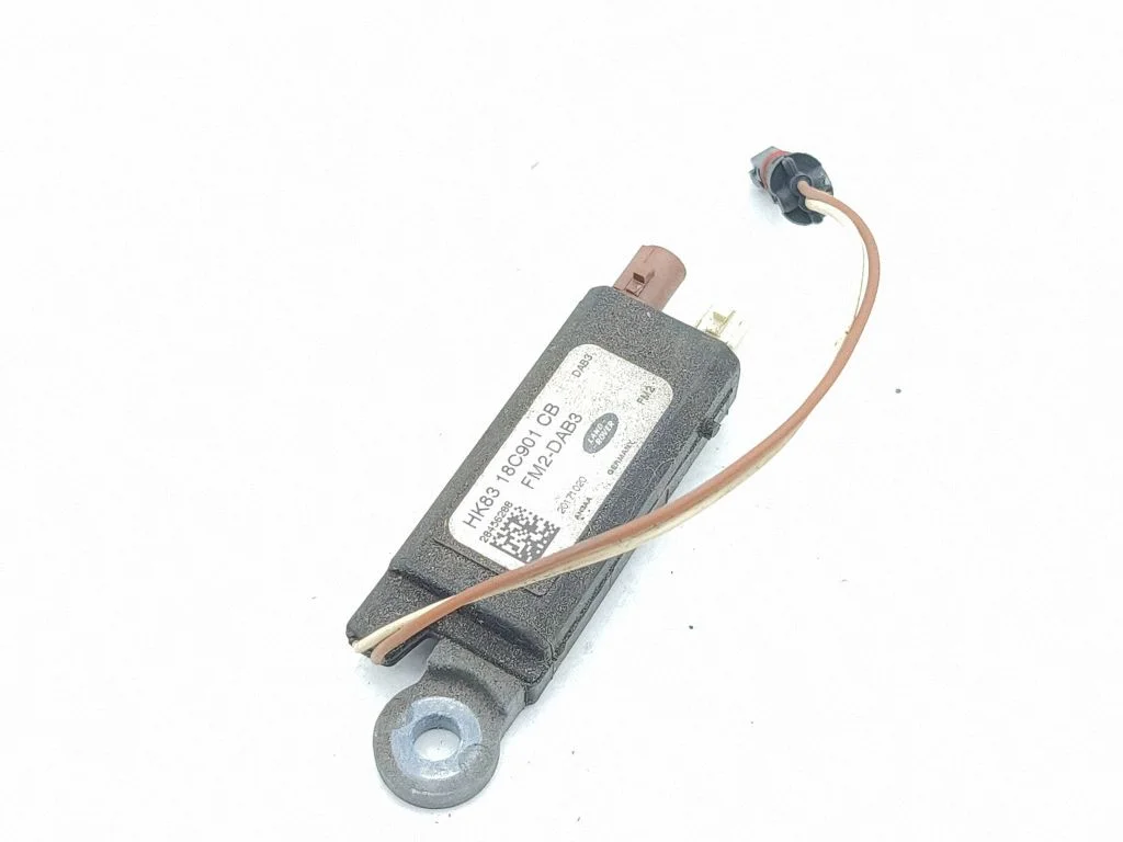 Antenas pastiprinātājs HK8318C901CB