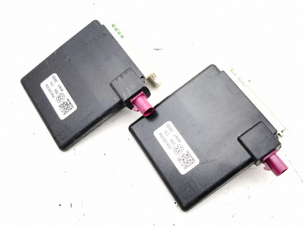 Aerial antenna amplifier – Volkswagen ID.3 (2019-)
