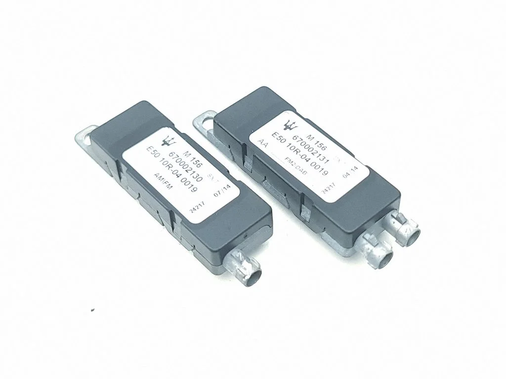 Aerial antenna amplifier – Maserati Ghibli (2013-)