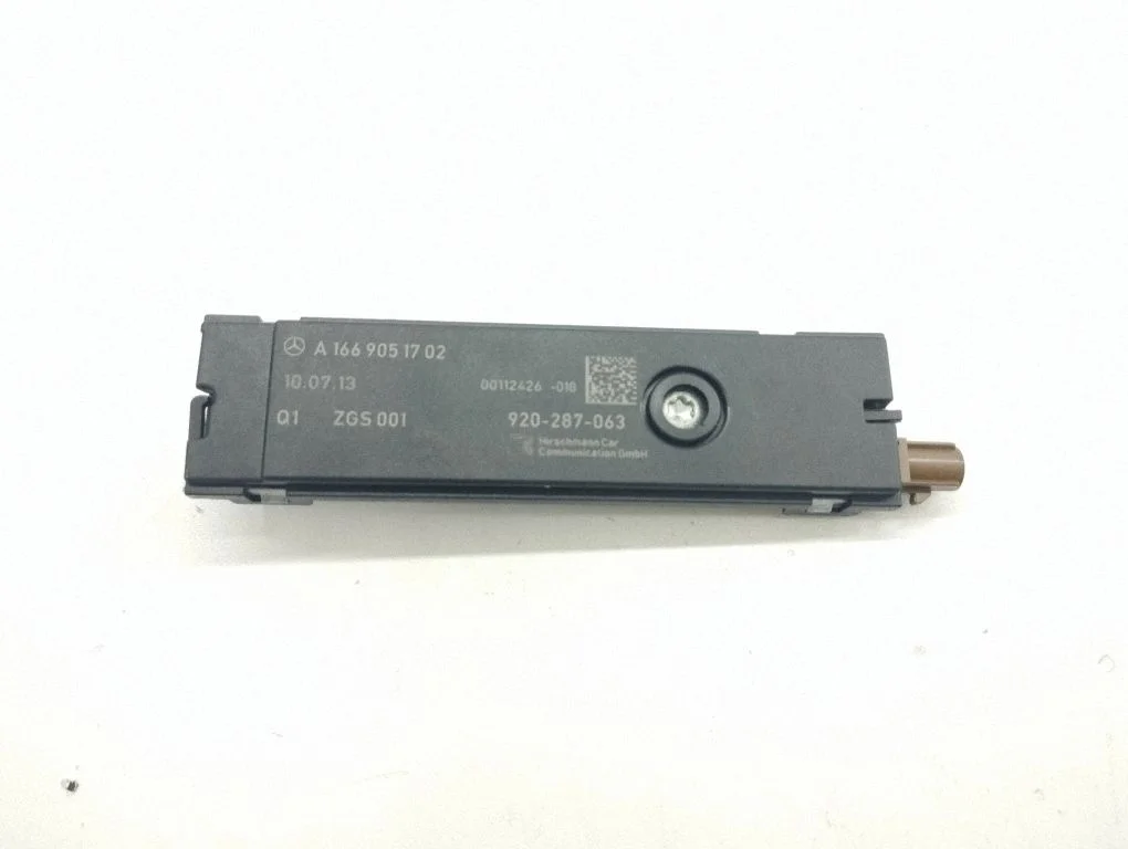 Antenas pastiprinātājs – Mercedes-Benz B klase W246 W242 (2011-2017)