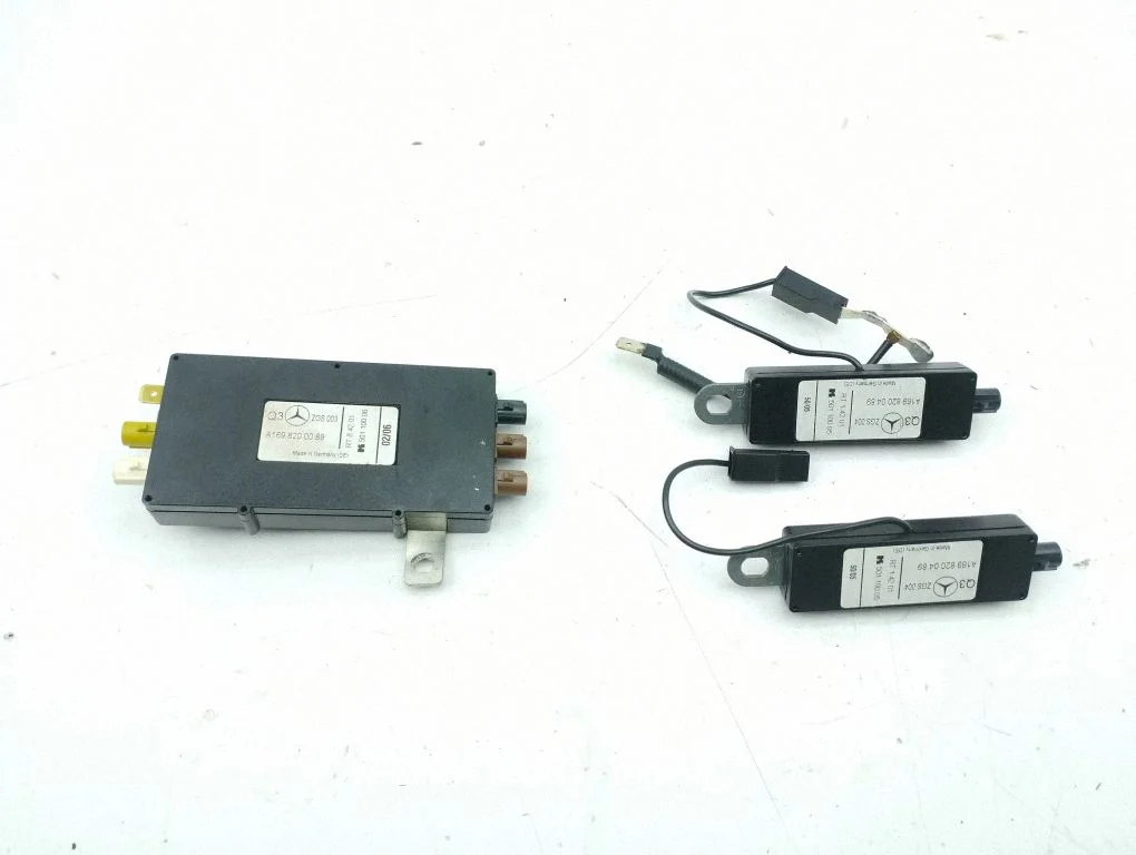Aerial antenna amplifier A1698200089