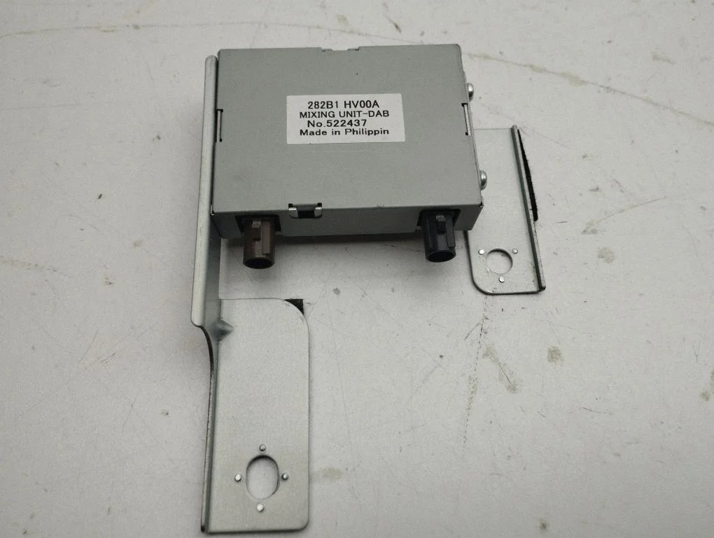 Antenas pastiprinātājs 282B1HV00A