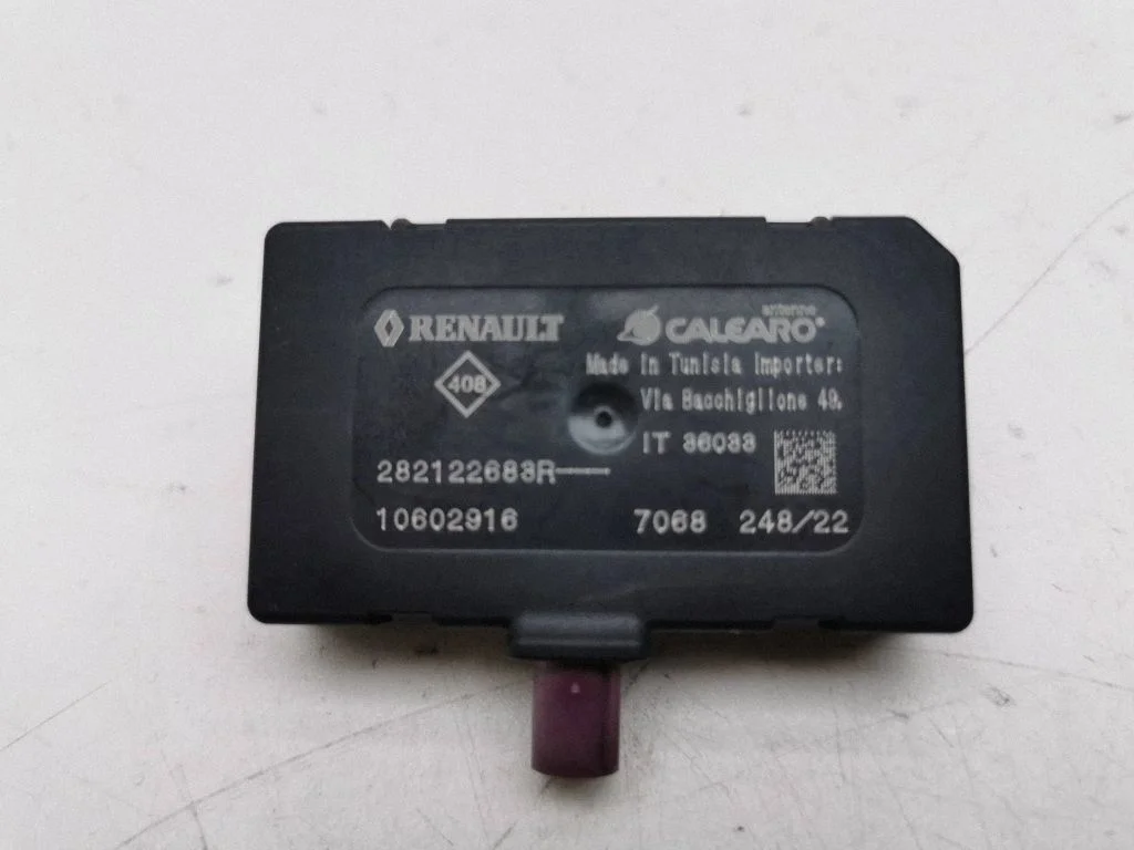 Aerial antenna amplifier 282122683R – Renault Megane Mégane Renault Sport III (IV Based) (2017-2023)