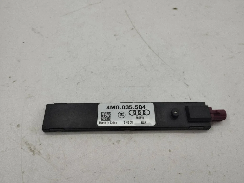 Antenas pastiprinātājs – Audi Q5 SQ5 FY (2017-2025)