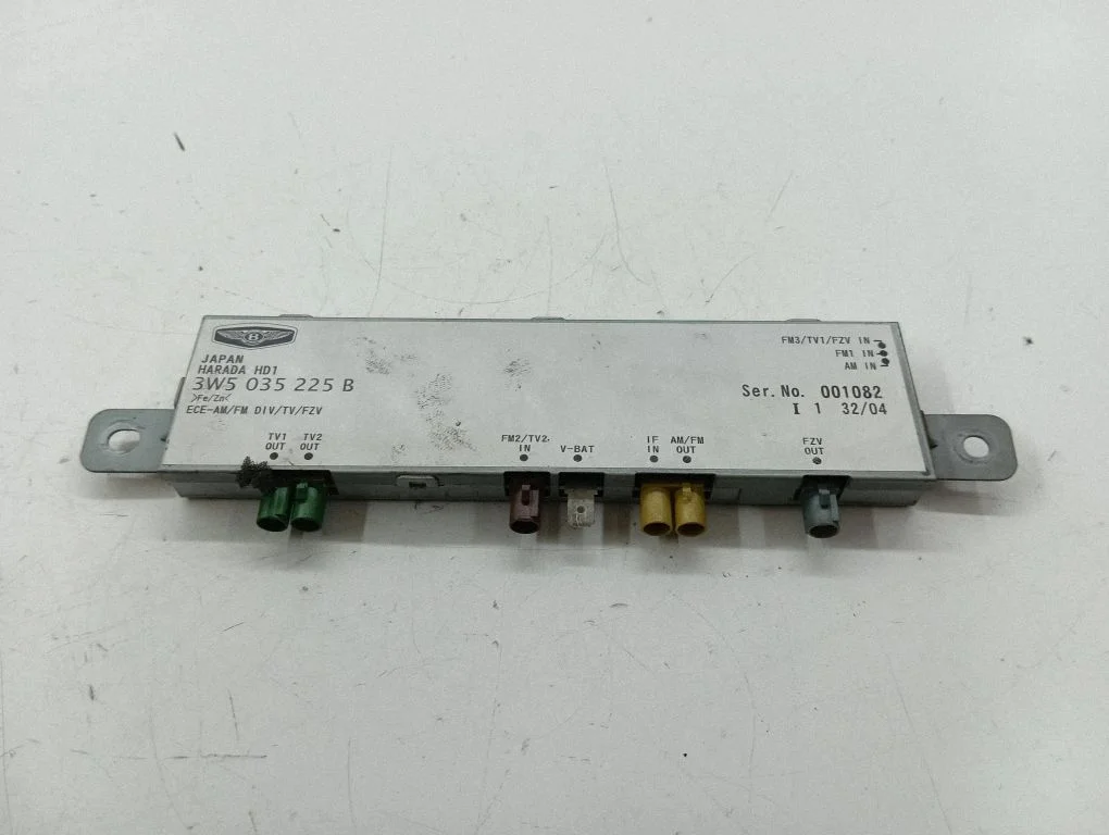 Antenni võimendi 3W035225B