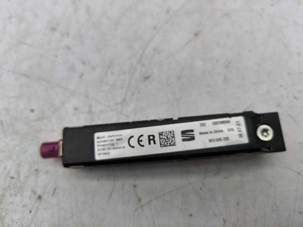 Antenas pastiprinātājs 6F0035225