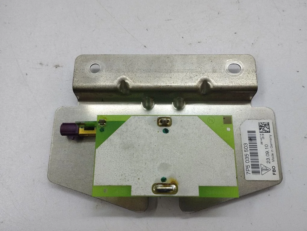 Aerial antenna amplifier 7P5035503
