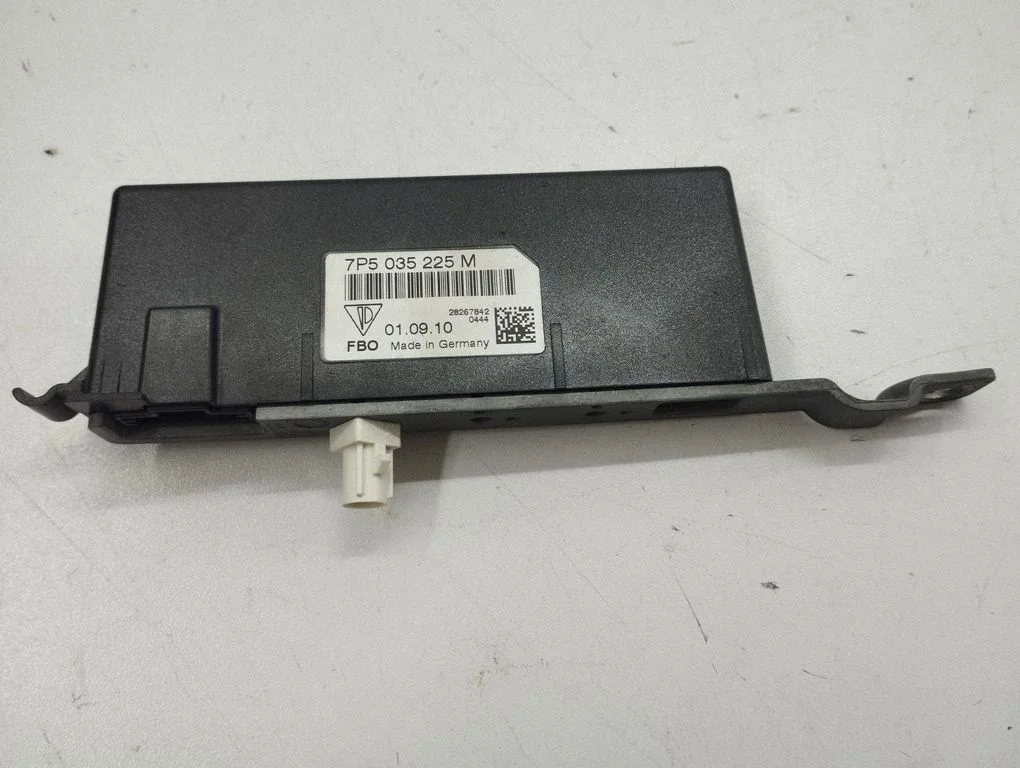 Aerial antenna amplifier 7P5035225