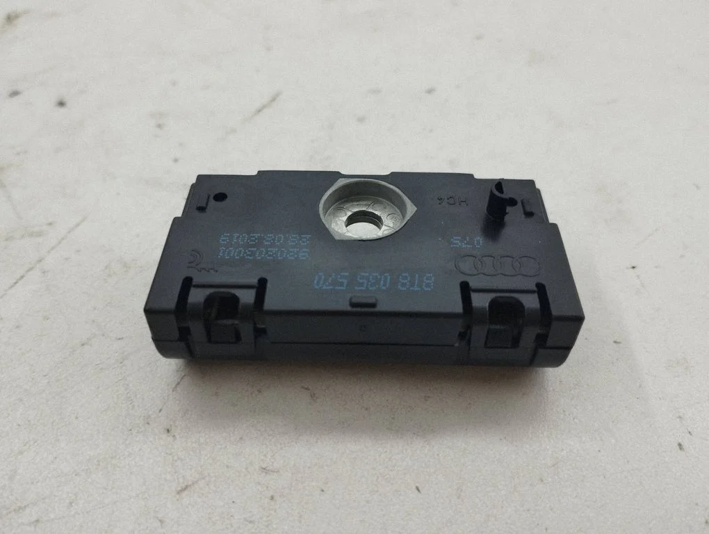 Aerial antenna amplifier 8T8035570