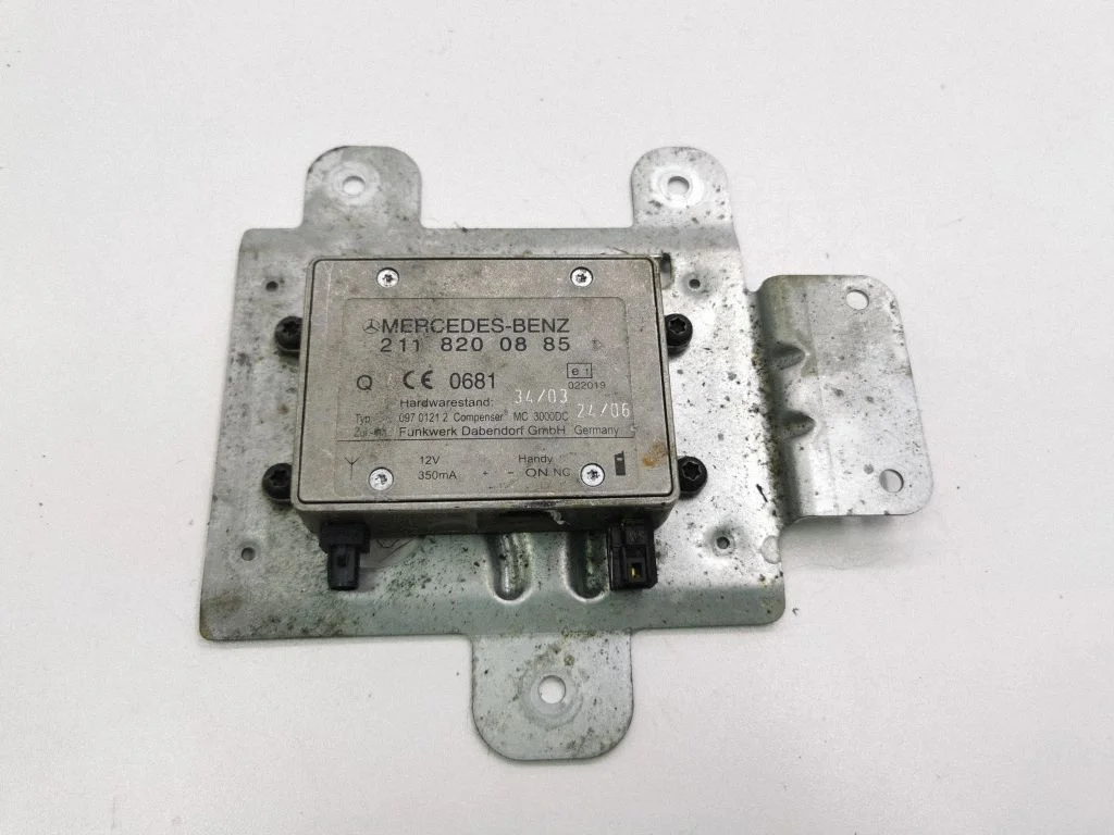 Wzmacniacz antenowy 2118200885