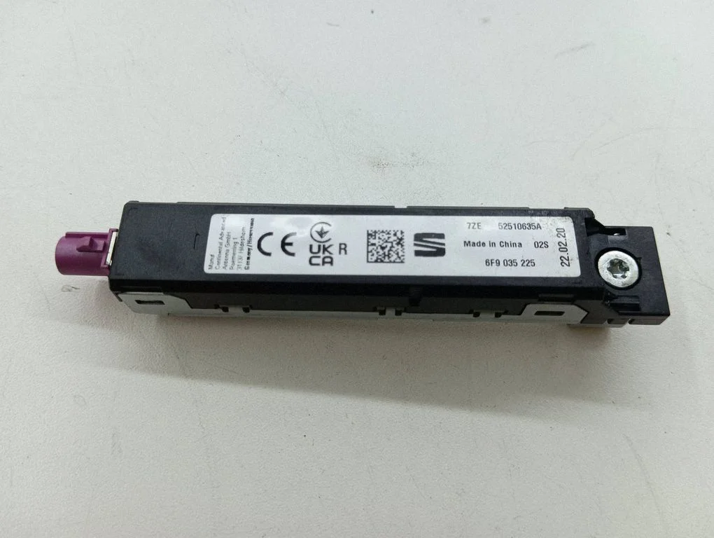 Aerial antenna amplifier 6F9035225