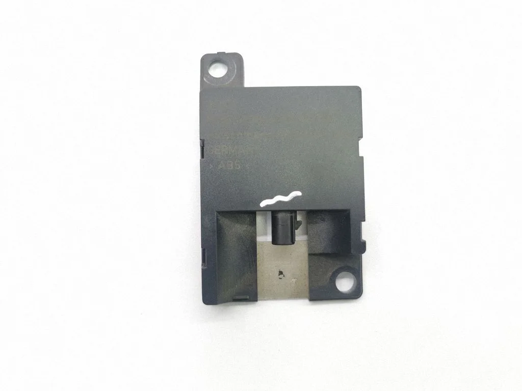 Aerial antenna amplifier 692846101