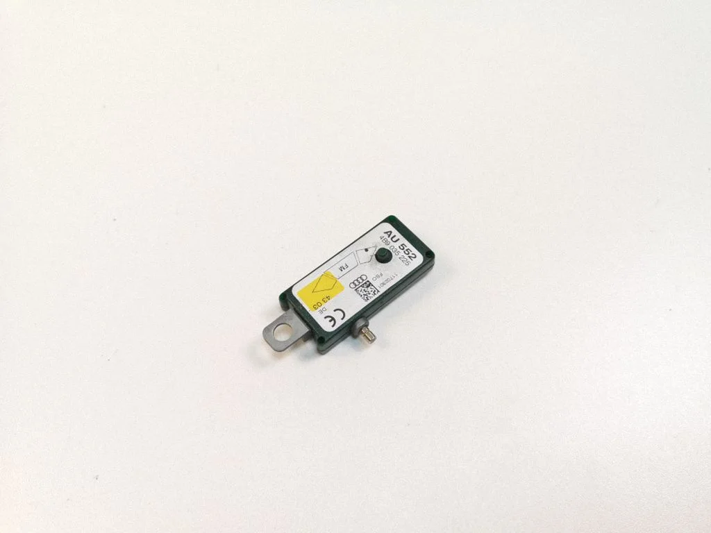 Aerial antenna amplifier 4B9035225