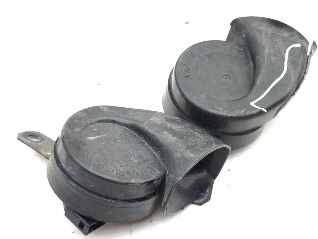 Horn signal – Lexus IS 220D-250-350 (2006-2013)