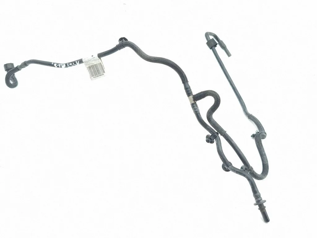 Karteriventilatsioon/-toru(d)/-voolik(ud) K4D39S468DB