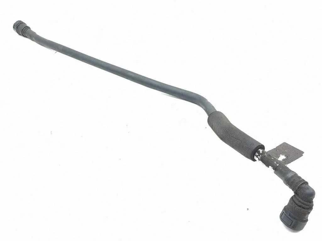 Karteriventilatsioon/-toru(d)/-voolik(ud) 06700041760