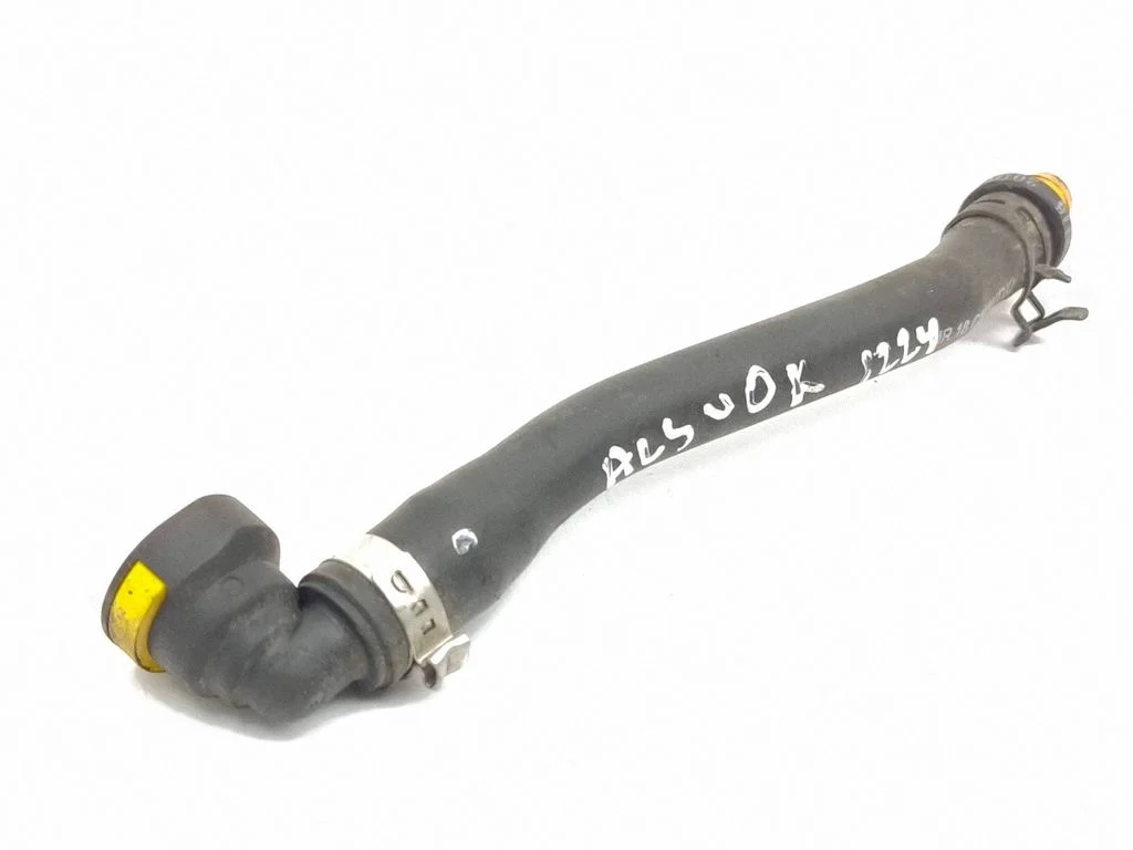 Karteriventilatsioon/-toru(d)/-voolik(ud)