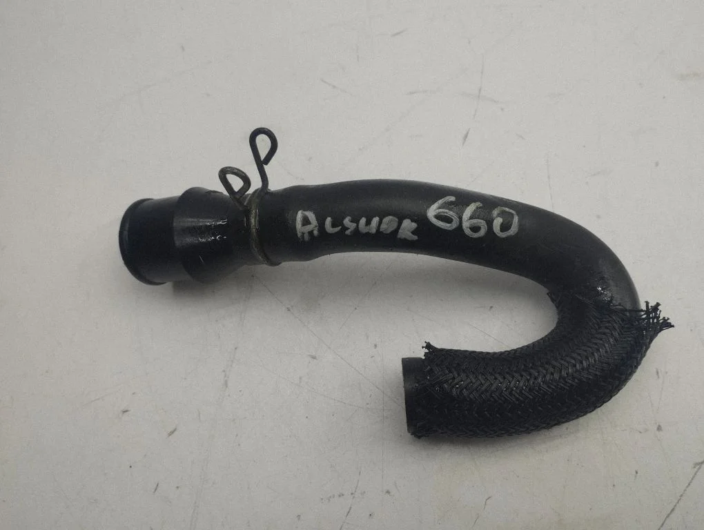 Breather/breather pipe/hose