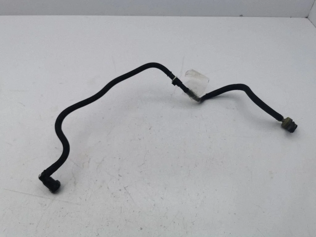 Breather/breather pipe/hose