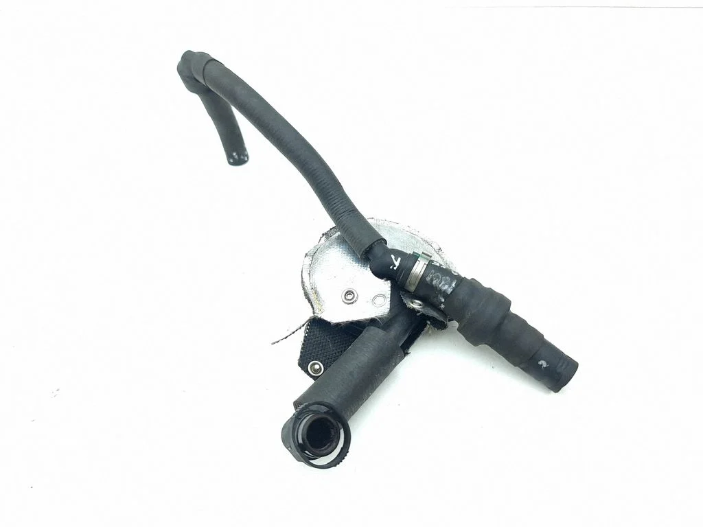 Breather/breather pipe/hose