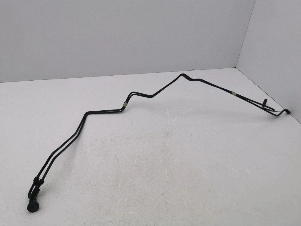 Breather/breather pipe/hose EJ327B344CD