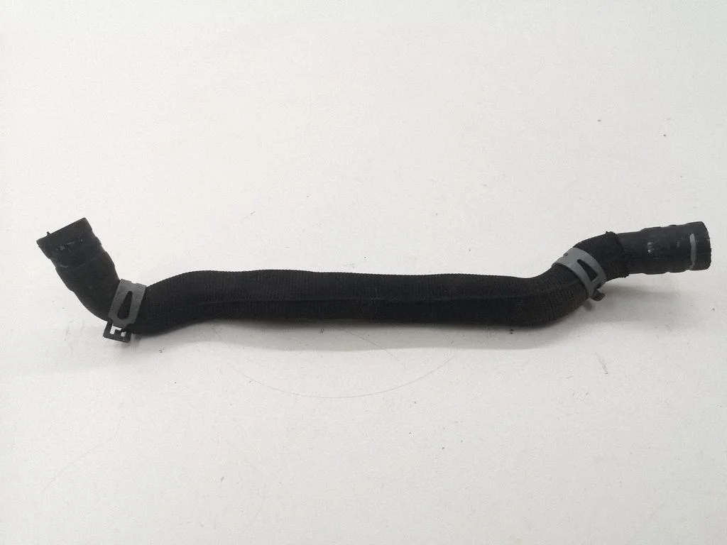 Breather/breather pipe/hose A6400101082