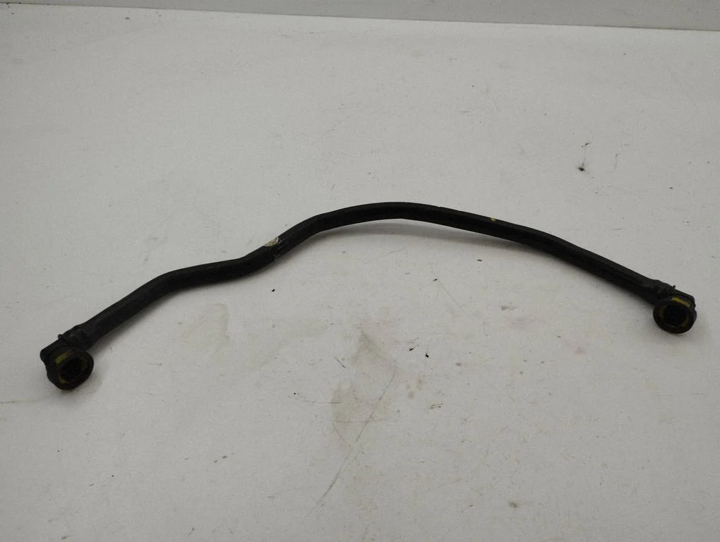Breather/breather pipe/hose