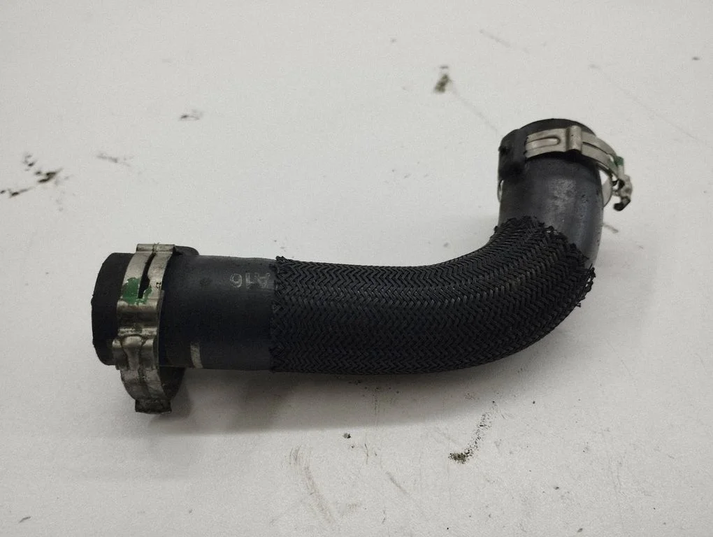 Breather/breather pipe/hose